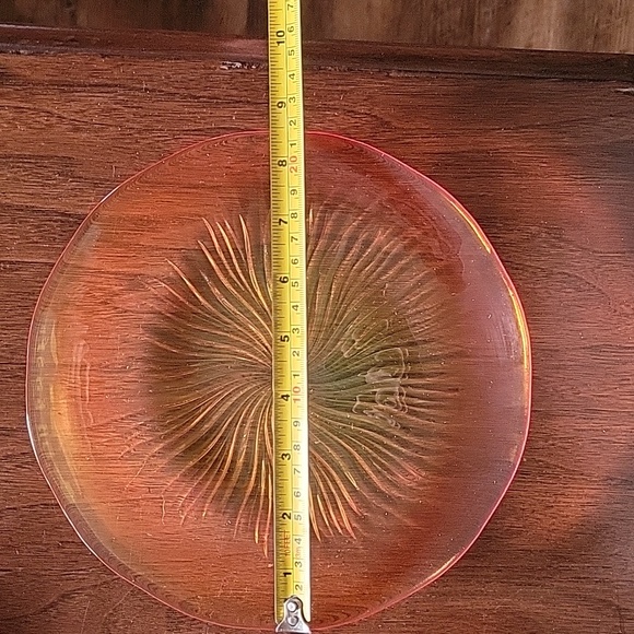 Vintage Amberina Starburst Plates set of 4 - Picture 4 of 6